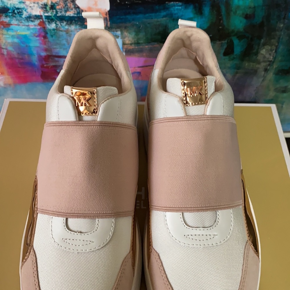 MICHAEL Michael Kors Cosmo Slip On Sneakers - Picture 4 of 6